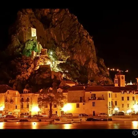 Διαμέρισμα Pesic Omiš